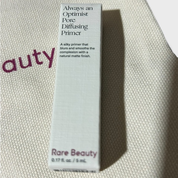 Rare Beauty Find Comfort Lotion + Always an Optimist Pore Diffusing Primer Bag - Picture 3 of 6
